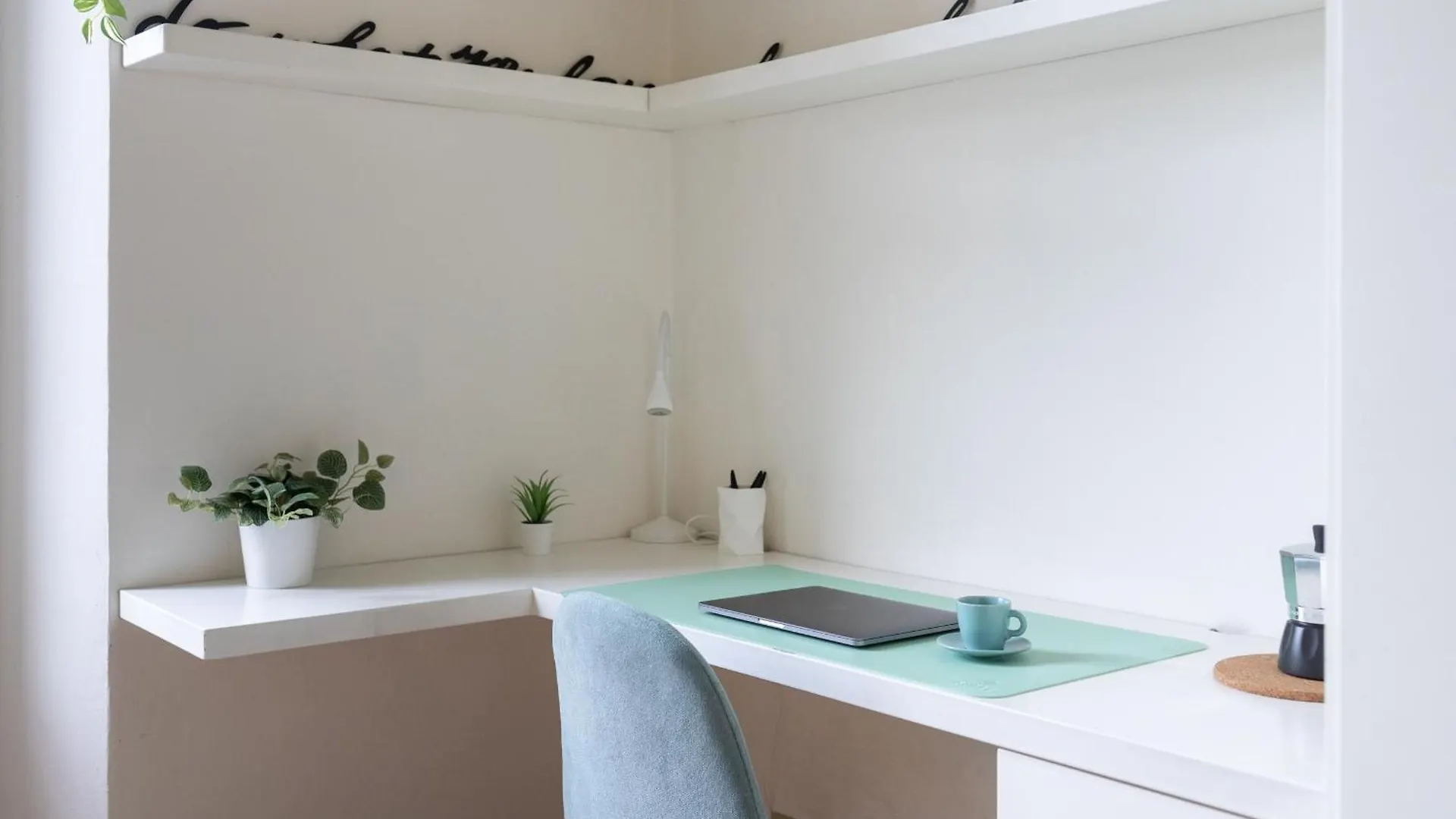 Apartment Duomo-Montenero Wi-Fi Gratuito Milan Italy